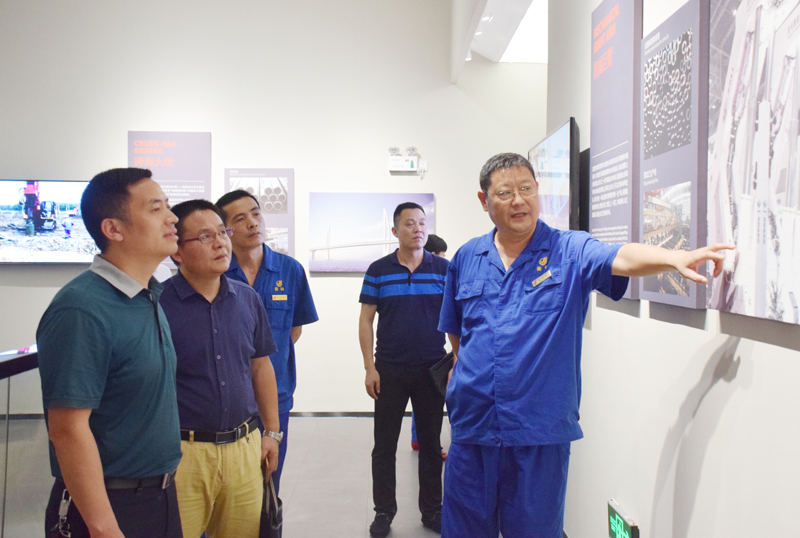 集團(tuán)黨支部召開會(huì)議強(qiáng)調(diào) 加強(qiáng)愛國主義教育、弘揚(yáng)愛國主義精神